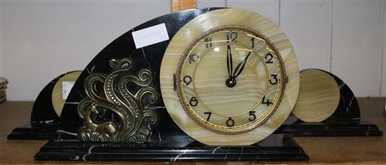 French Art Deco black & gold marble clock set with fish design(-)